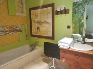 Villas La Grange-Piscine-SPA : photos des chambres