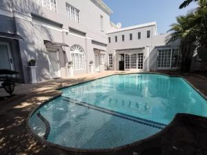 Dawson Manor Guest House