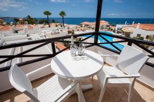 2 Bedroom apartment for 4 people in Tenerife