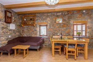 Holiday Home Vrh