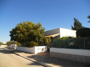 Two-Bedroom Villa - via Tomasi di Lampedusa 18 room in Ville Magnolie e TreRose