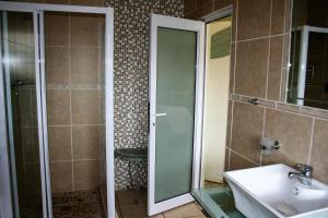 High Palms (HPK) Guesthouse & kite school