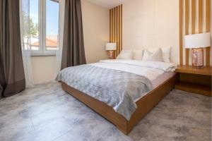 Apartma Tinkara 
