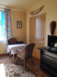 B&B / Chambres d'hotes Les Volets Bleus : photos des chambres