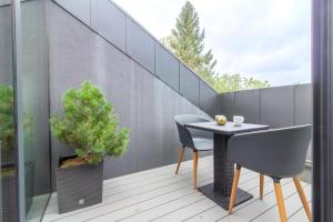 Unique Cuprum Apartment, By Cohost