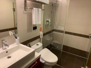 Phòng Tiêu Chuẩn Giường Đôi (Standard Double Room)