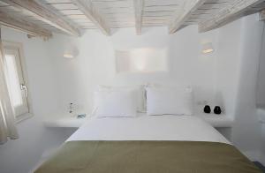 5 Traditional Suites Astypalaia Greece