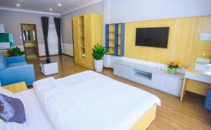 Phòng Loại Sang Giường Lớn (Deluxe King Room)