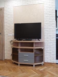 Трикімнатні Апартаменти центр Волі43