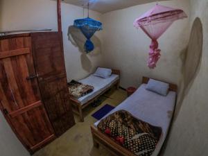Hello Super Hostel
