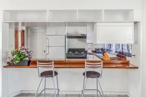 Suite Ubicadísima Zona Residencial Los Arcos 3 Recámaras 102 Cortijo