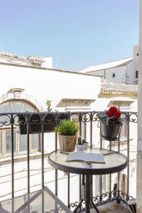 Salomone Apartments I by Wonderful Italy