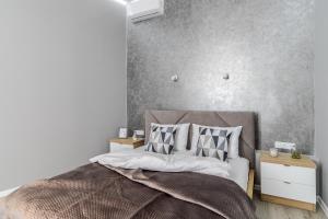 InshiApartments on Popovycha str 2