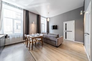 InshiApartments on Popovycha str 2