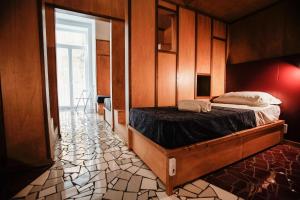 Posto Letto in Dormitorio Misto con 10 Letti