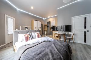 InshiApartments on Popovycha str 3