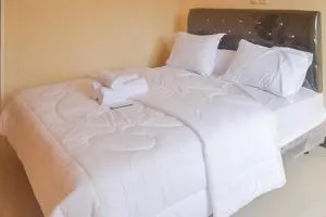 Artayya Puri Homestay near Terminal Purabaya Madiun Mitra RedDoorz - Bojonegoro