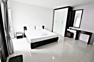 Hua Hin Irooms - تشا أم