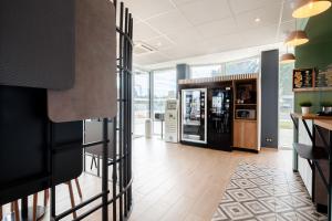 Hotels B&B HOTEL Massy Gare TGV : photos des chambres