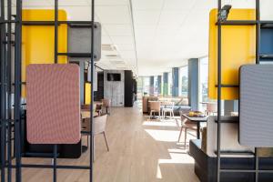 Hotels B&B HOTEL Massy Gare TGV : photos des chambres