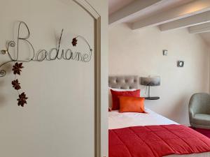 B&B / Chambres d'hotes LA TOUR des fees : photos des chambres