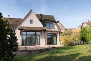 B&B / Chambres d'hotes LA TOUR des fees-spa : photos des chambres