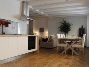 Appartements Maison Bacou N1 : photos des chambres