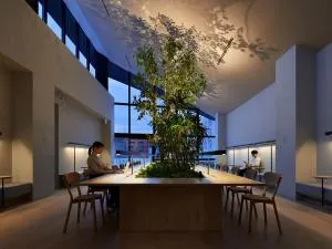 9h nine hours Hakata station - Kasuga