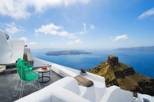 Sophia Luxury Suites Santorini Greece