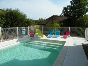 Maison tout confort avec piscine à Bedarrides - 索尔格