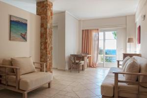 Alonissos Beach Bungalows And Suites Hotel Alonissos Greece