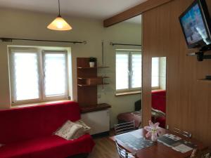 APARTAMENTY STUDIO noclegi wczasy wakacje ferie pobyty rodzinne