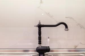 New Luxurious apartment - 1 minute from Elli Beach