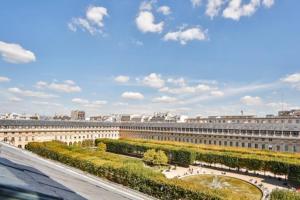 Appartements Amazing&Typical Parisian! view on Palais Royal-2P : photos des chambres