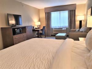 Budget Double Room room in AmeriVu Inn and Suites - Chisago City