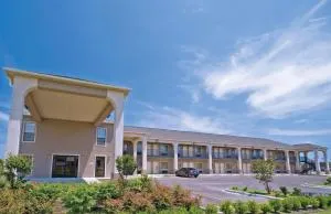 西孟菲斯霍姆盖特旅馆&套房酒店 - 西孟菲斯