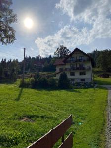 Noclegi "Na Szczyrboku" Dom II