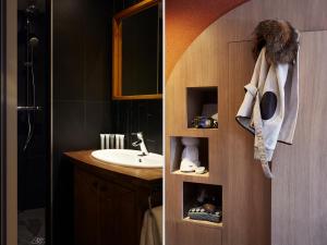 Family Suite room in SOWELL COLLECTION Hotel des Dromonts