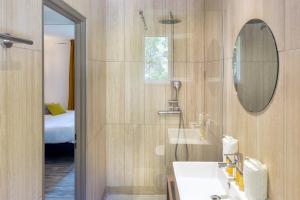 SOWELL HOTELS L'Olivier : photos des chambres