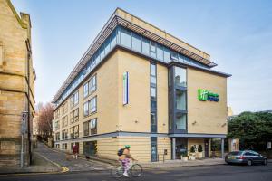 Holiday Inn Express Edinburgh – Royal Mile by IHG