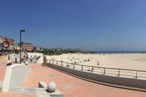 Apartment with Sea View room in Vivienda en 1ª Linea de Playa Rapadoira Foz