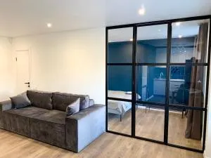 Navy city center apartment двокімнатні апартаменти в центрі міста - Takhtaulove