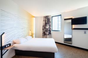 Hotels B&B HOTEL Paris Porte de Bagnolet : Chambre Triple