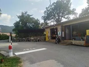 Camping du lac - Annot