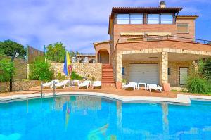 VILLA EVA - 4hvězdičkové hotely ve městě Vidreres