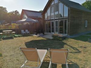 maison 3 chambres à 200 m de la plage des Lacs de l Eau d Heure