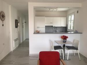 Superior Apartment on first floor with Sea View