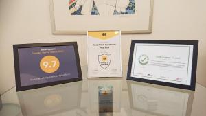 Violet Bank Apartment West End.