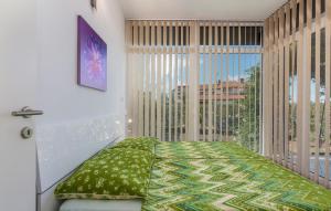 Apartment Vedran with Pool