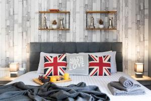 Cosy 3 Bedroom House - Private & Central - Ultra WiFi